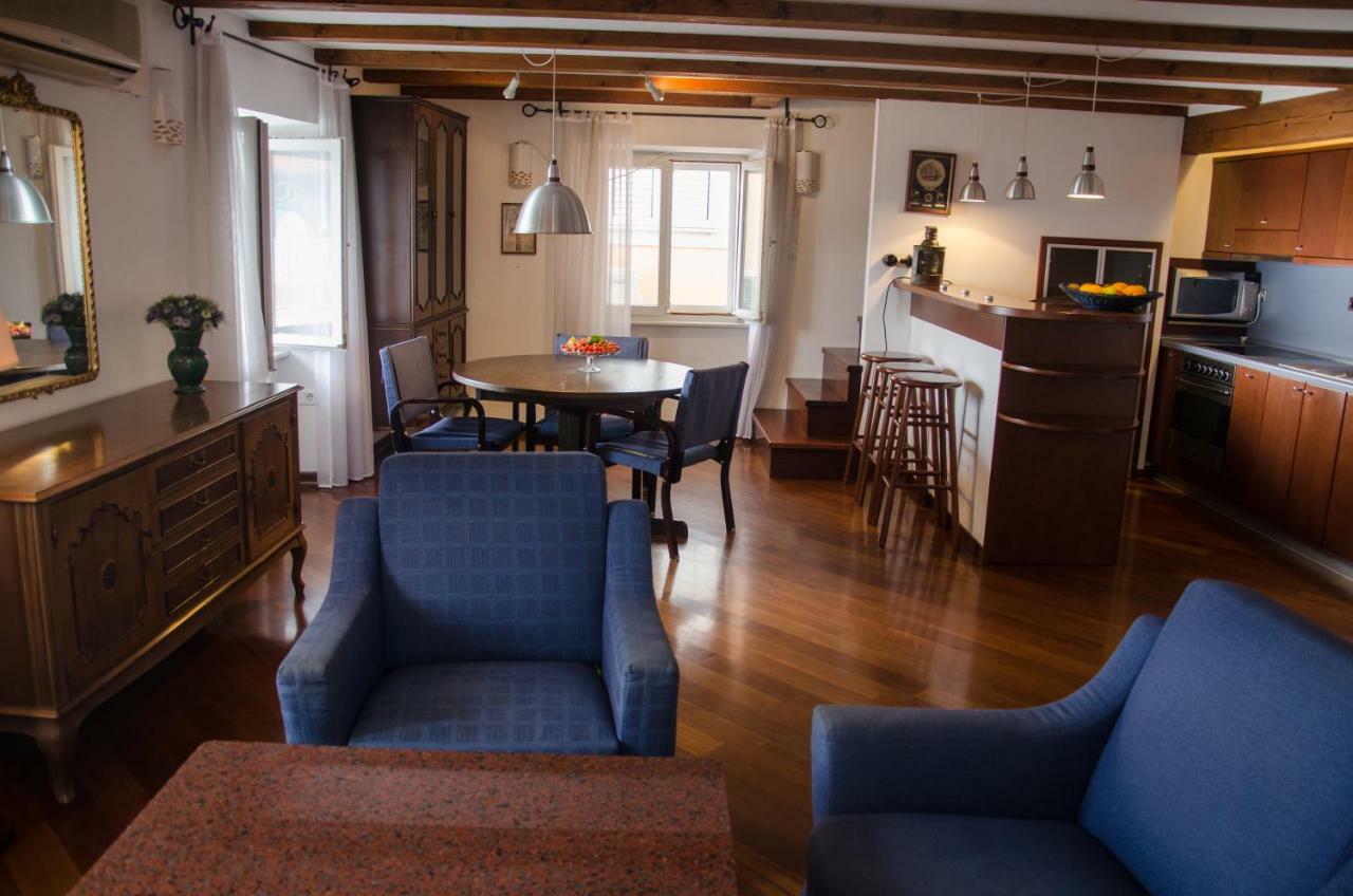 פיראן Penthouse Presernovo Nabrezje מראה חיצוני תמונה